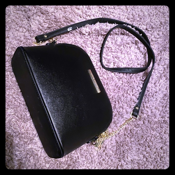 Handbags - Steve Madden crossbody